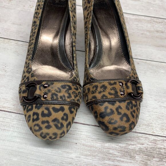 Sofft Womens Leopard Animal Print Closed Toe Dress Shoe Size 10M Heel - Picture 6 of 11